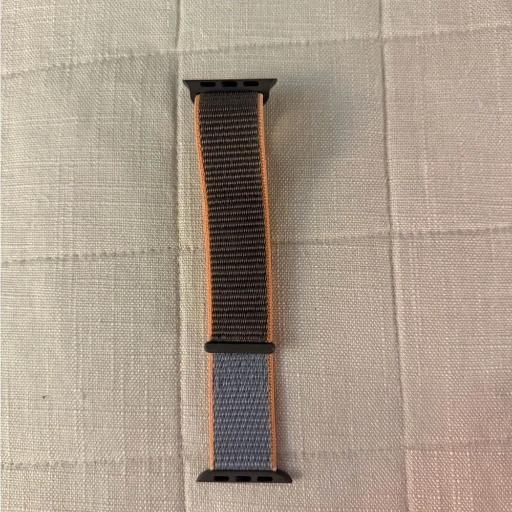 Apple Watch Sport loop 40mm - Picture 1 of 4